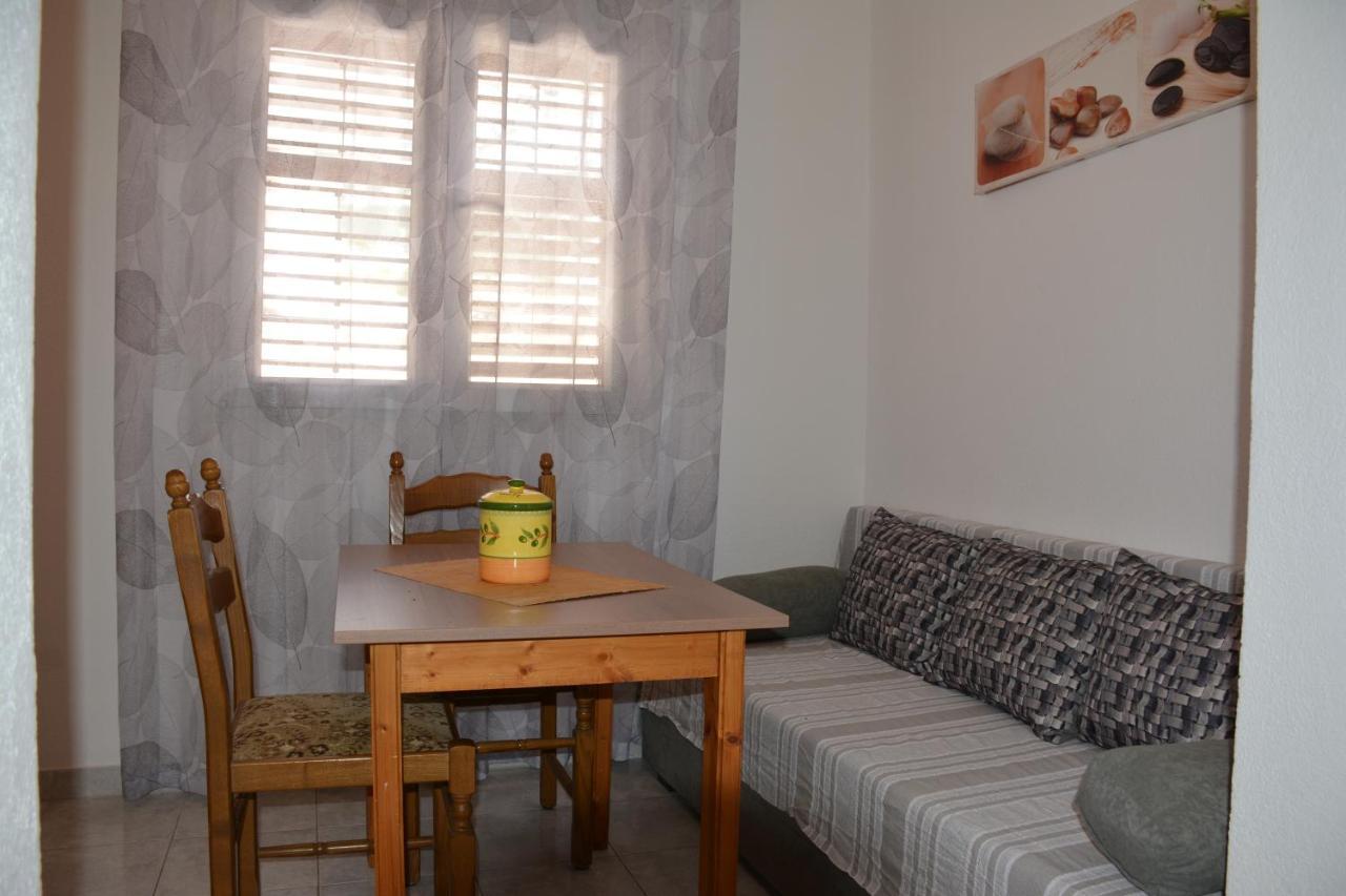 Rusendic Apartment Makarska Exterior photo